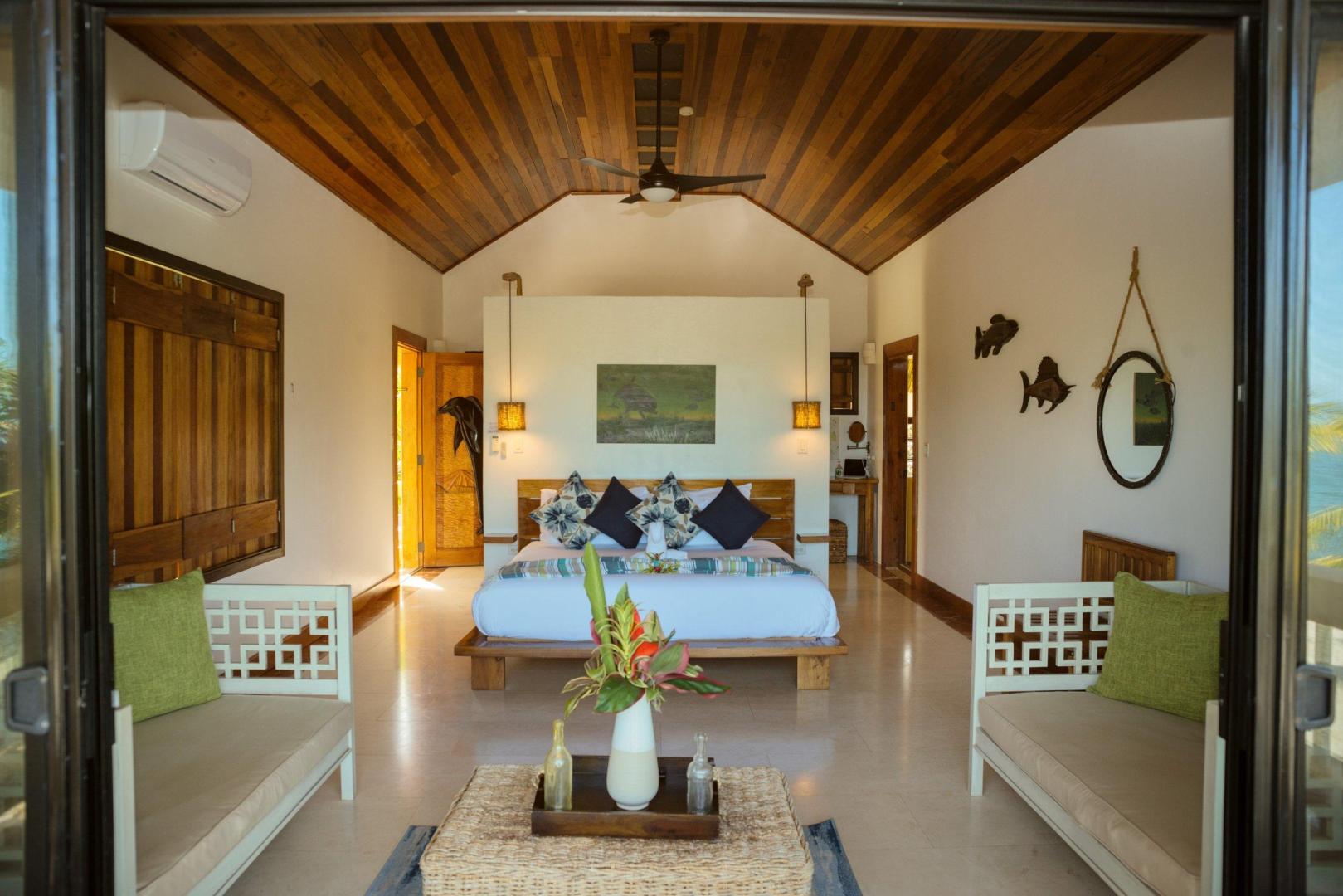 Little Harvest Caye – Private island in Belize, Central America