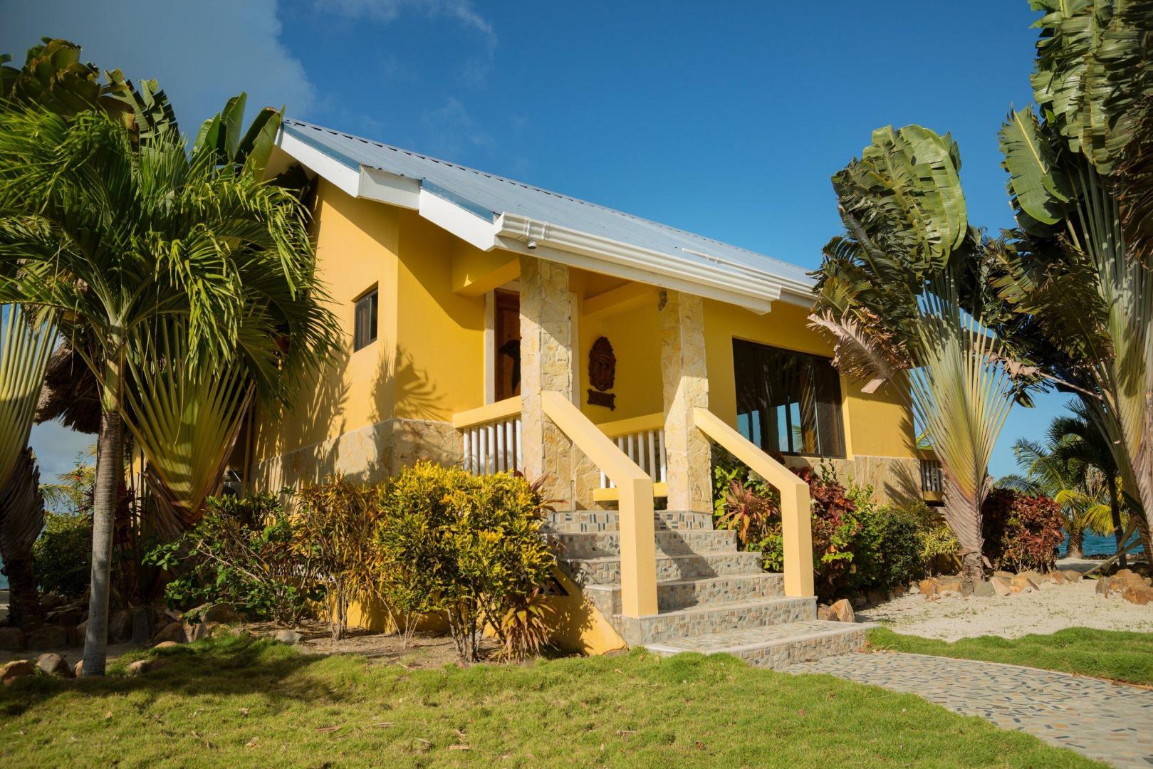 Little Harvest Caye – Private island in Belize, Central America