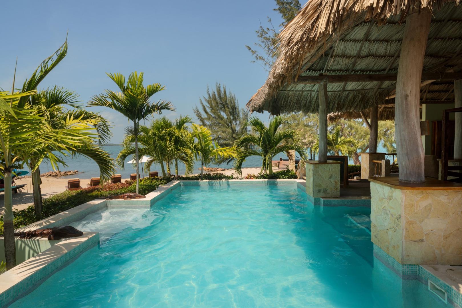 Little Harvest Caye – Private island in Belize, Central America
