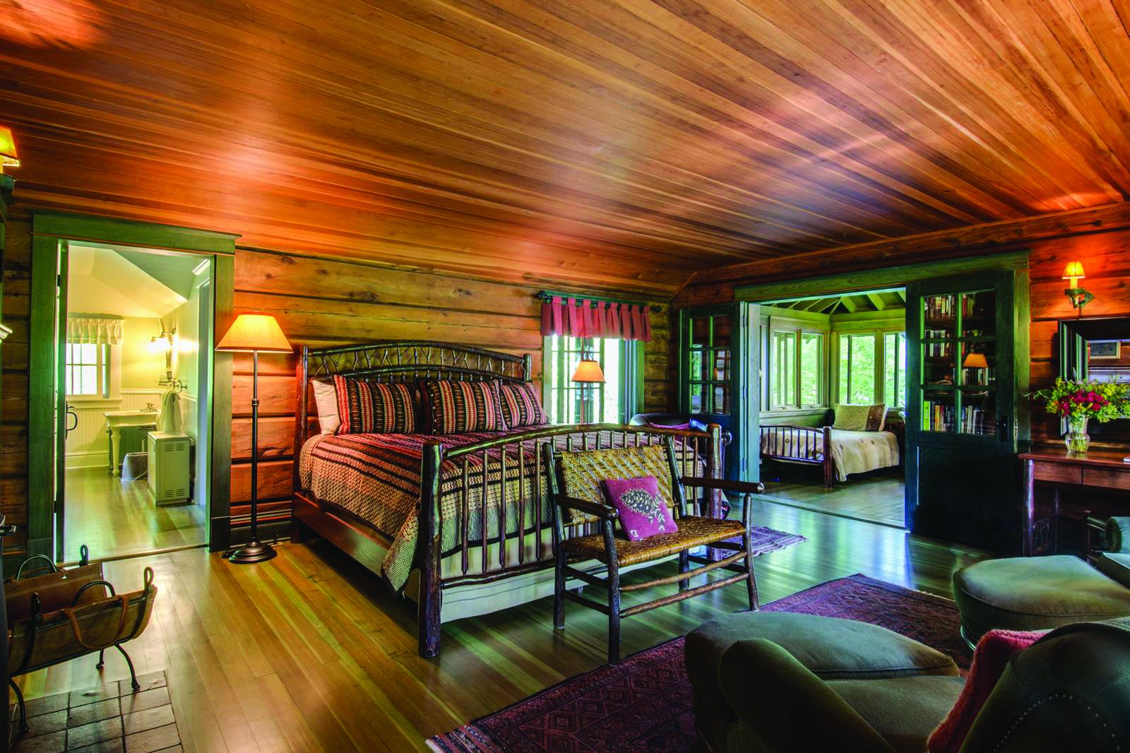 Stout's Island Lodge image