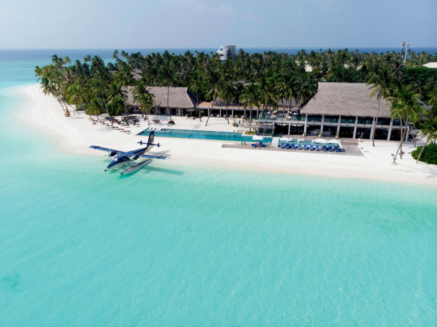 Velaa Private Island image