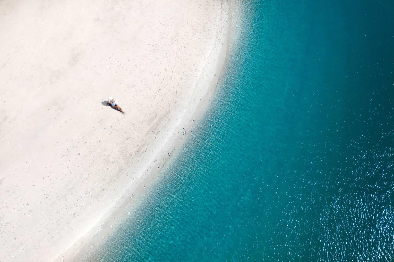 Victor Island Escape image