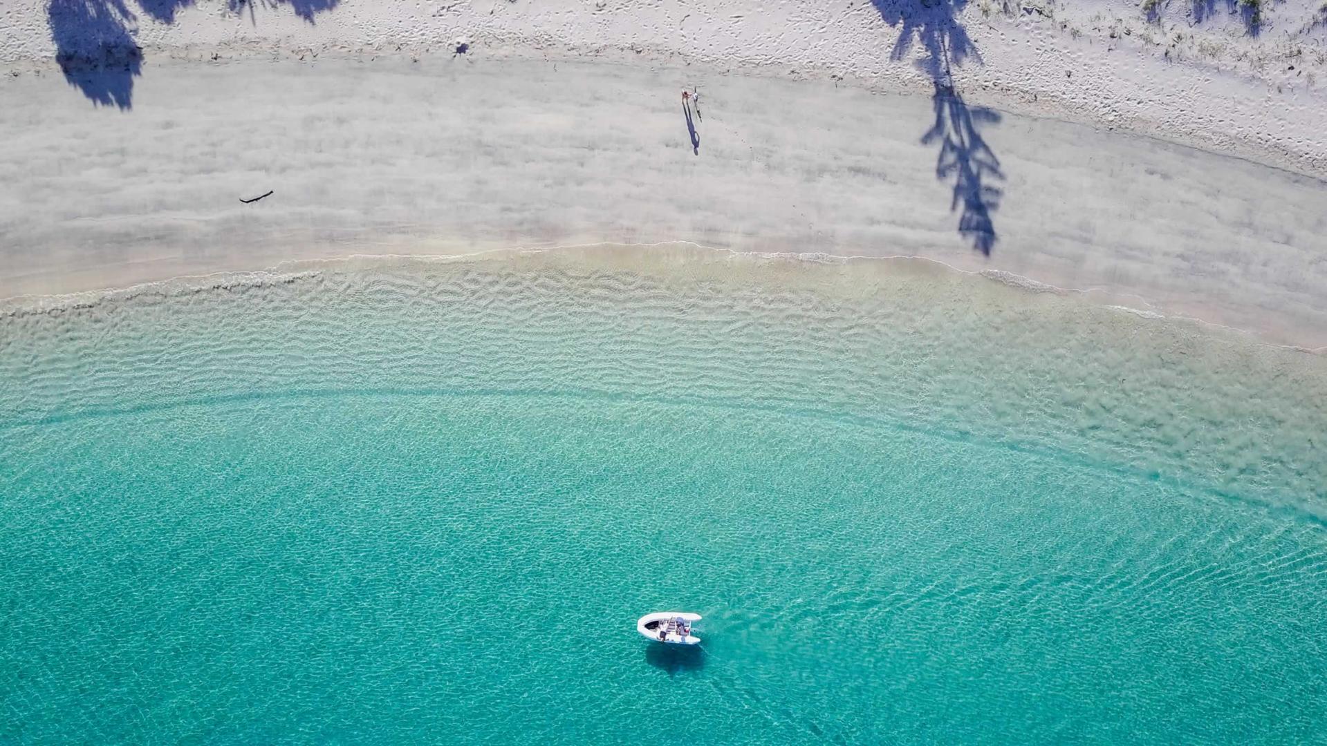 Slipper Island image