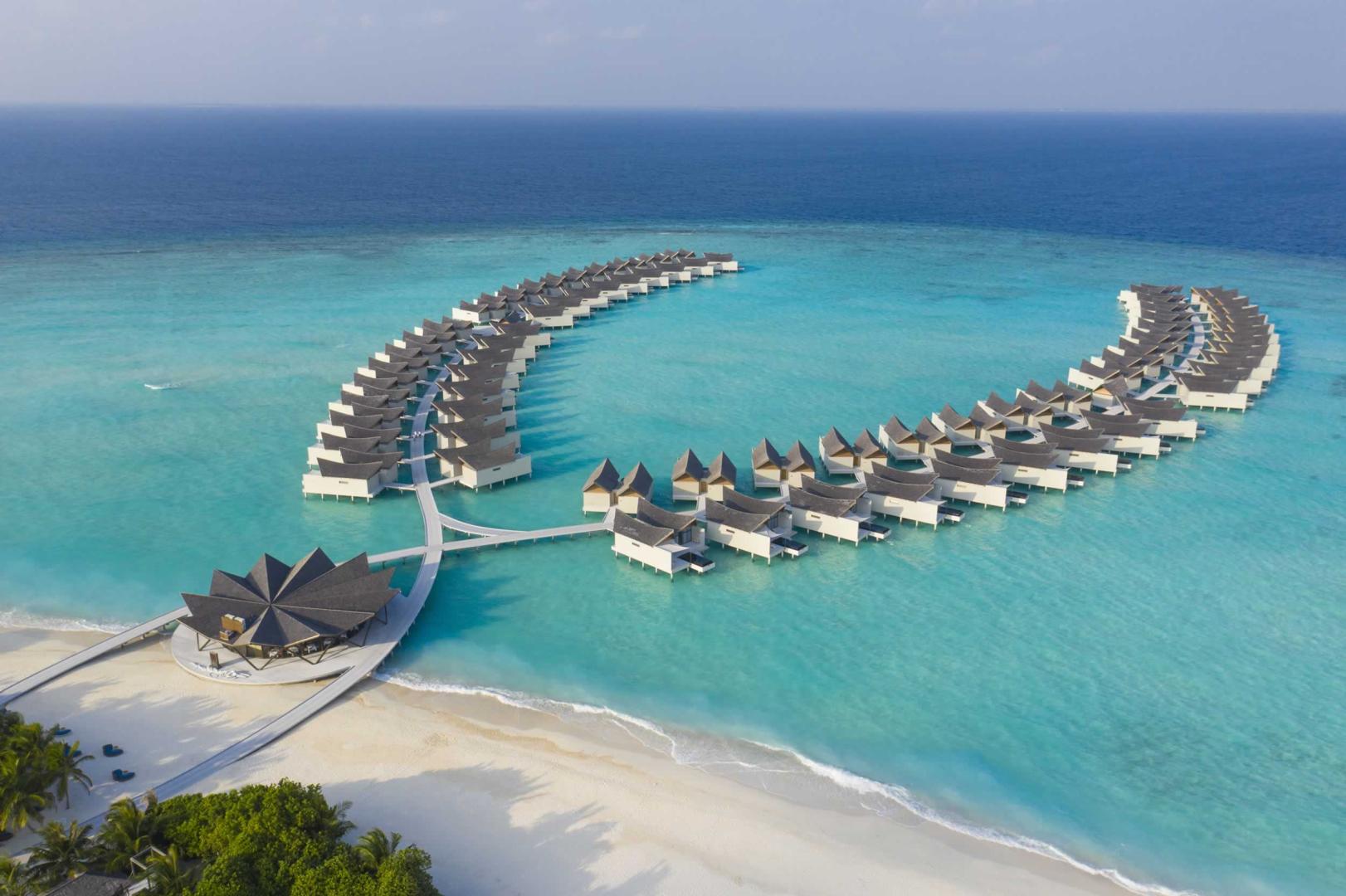Movenpick Resort Kuredhivaru Maldives image