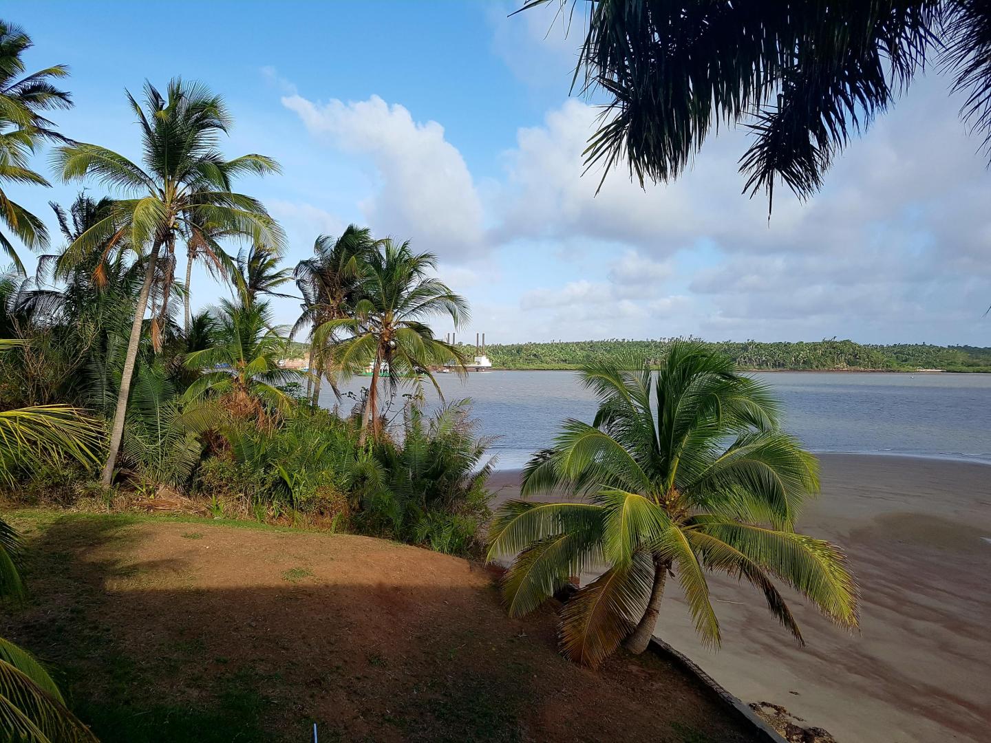 Sao Luis Island Pair image