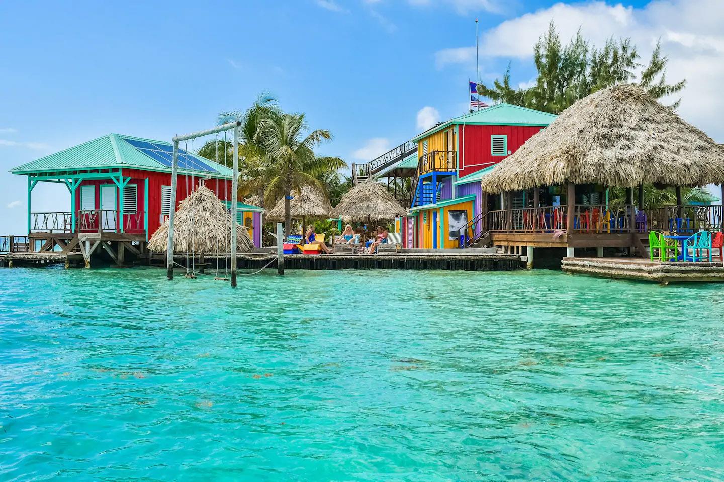 King Leweys Island Resort image