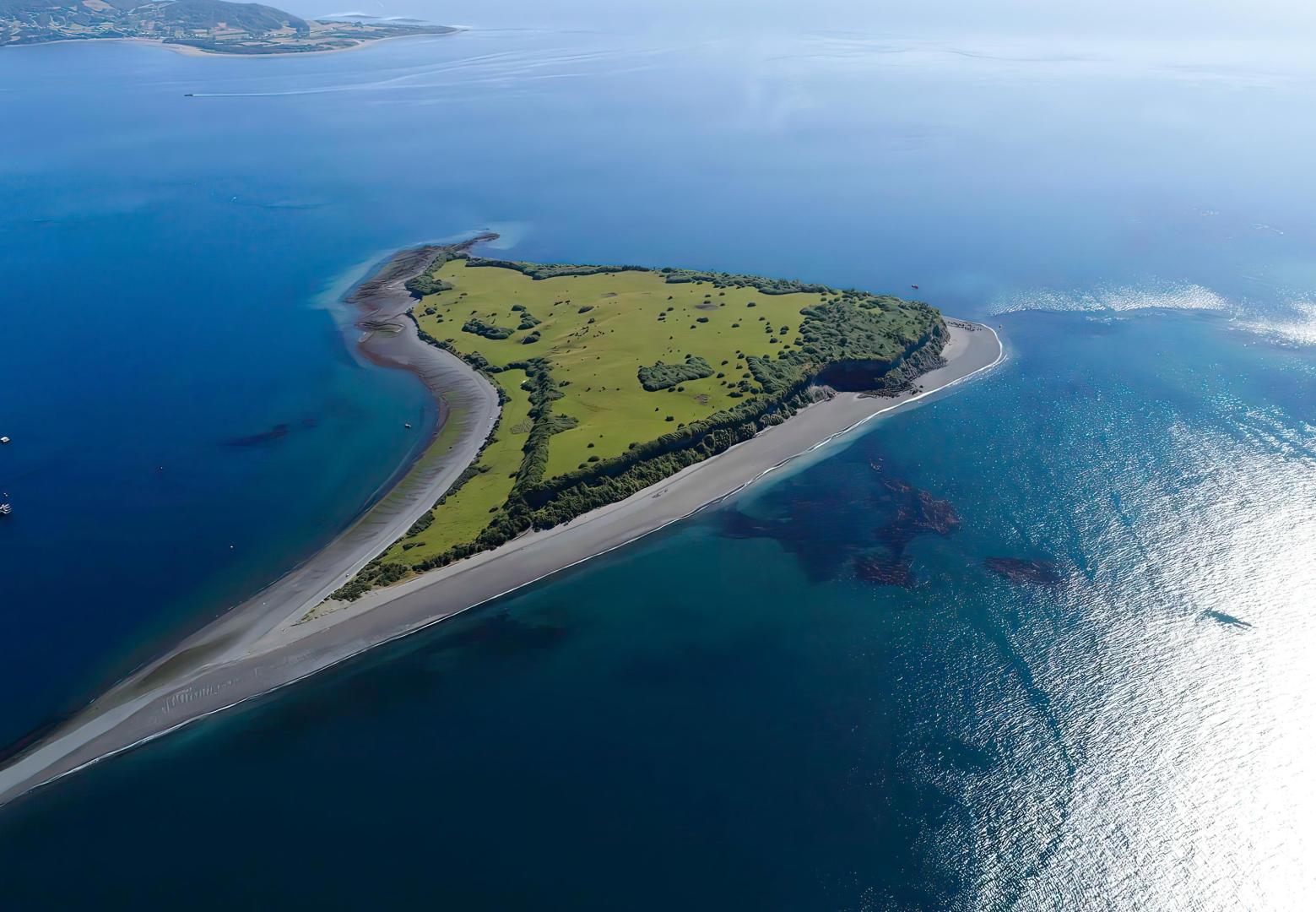 Isla Imelev image