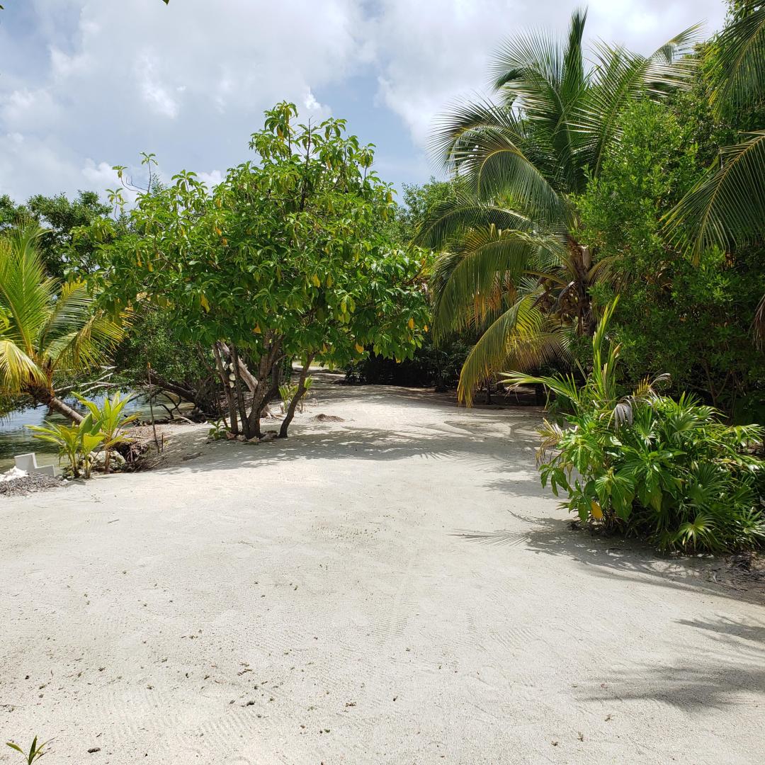 Zama Caye – Private island in Belize, Central America