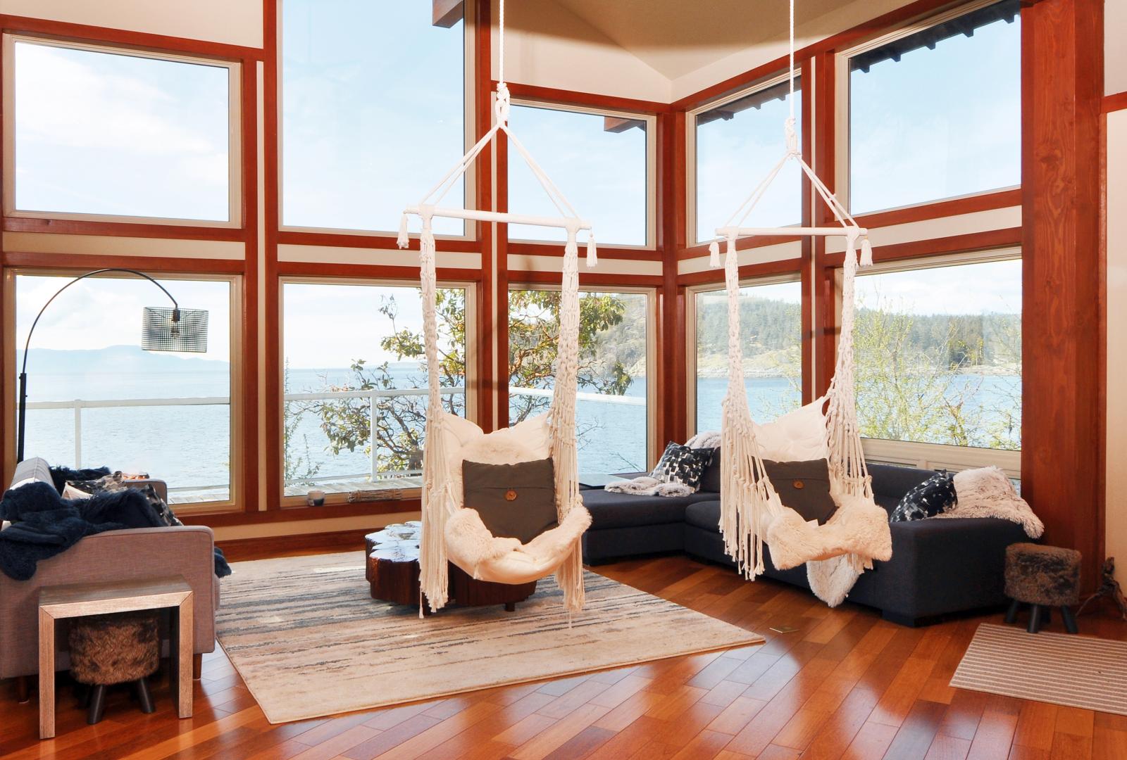 Whitestone Island, BC – Private island in British Columbia, Canada