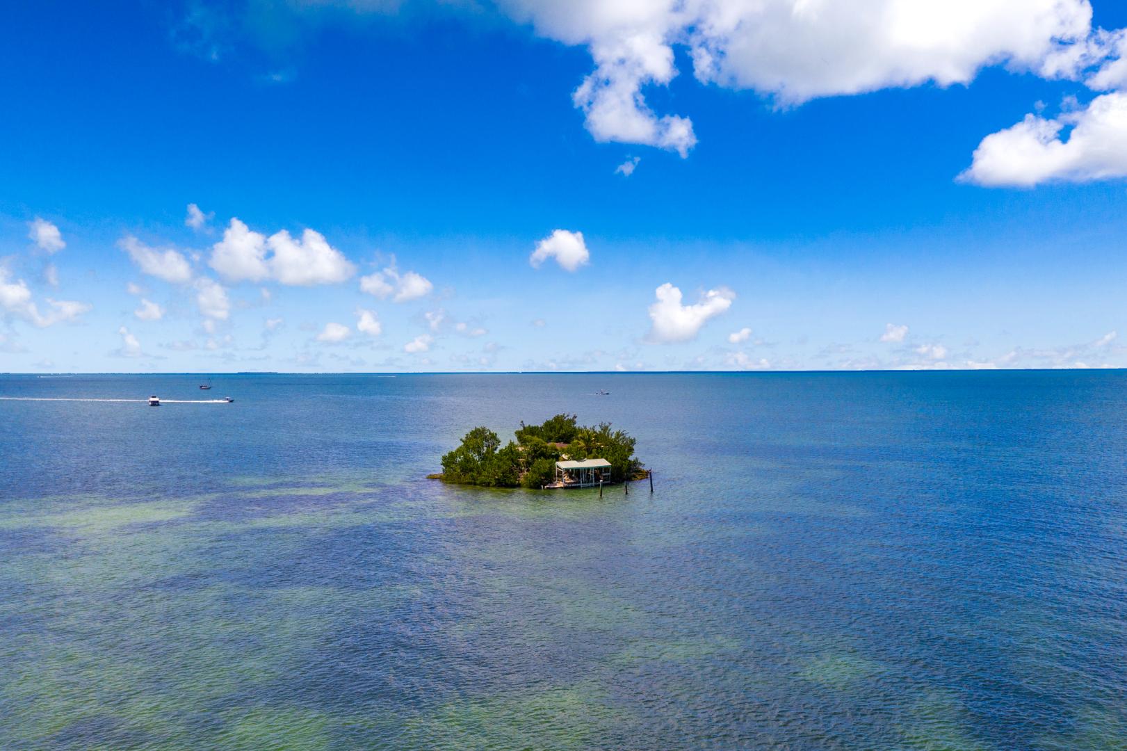 Pretty Joe Rock – Private island in Florida, United States