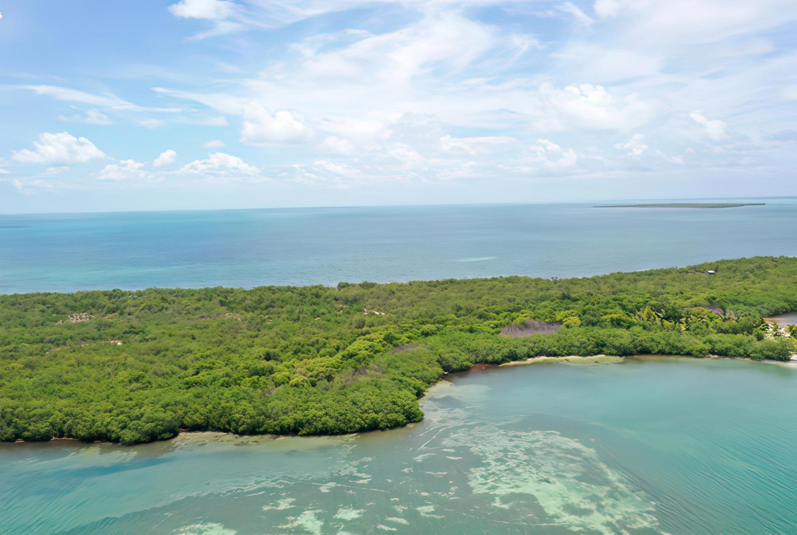 Cross Caye Parcel – Private island in Belize, Central America