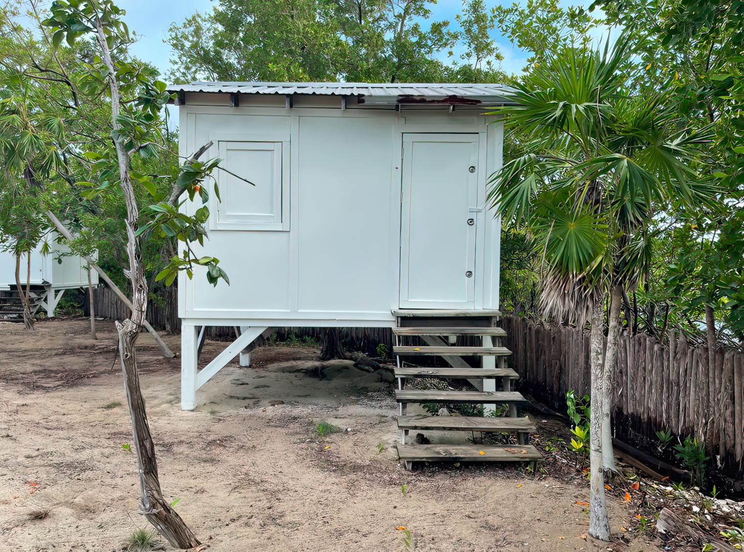 South Saddle Caye – Private island in Belize, Central America