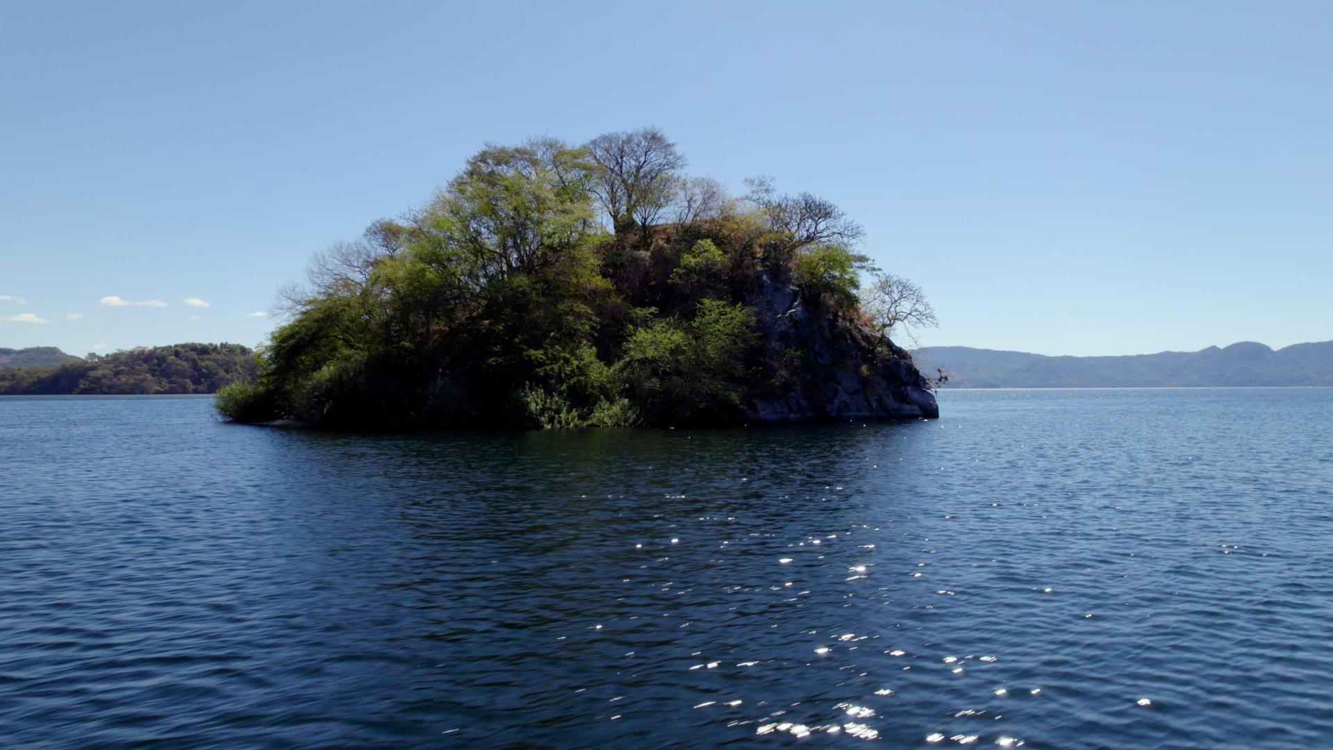 Love Island – Private island in El Salvador, Central America