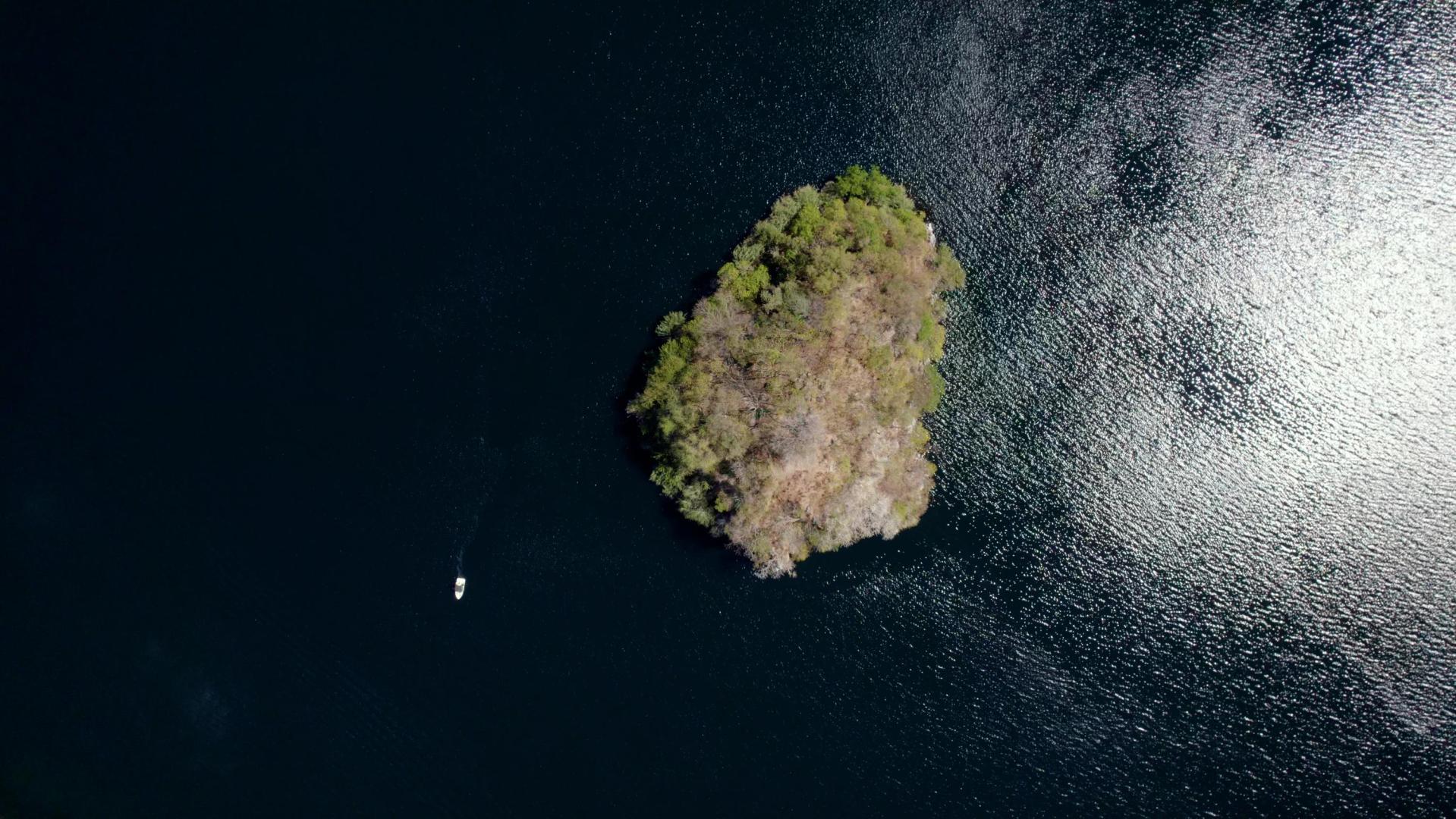 Love Island – Private island in El Salvador, Central America