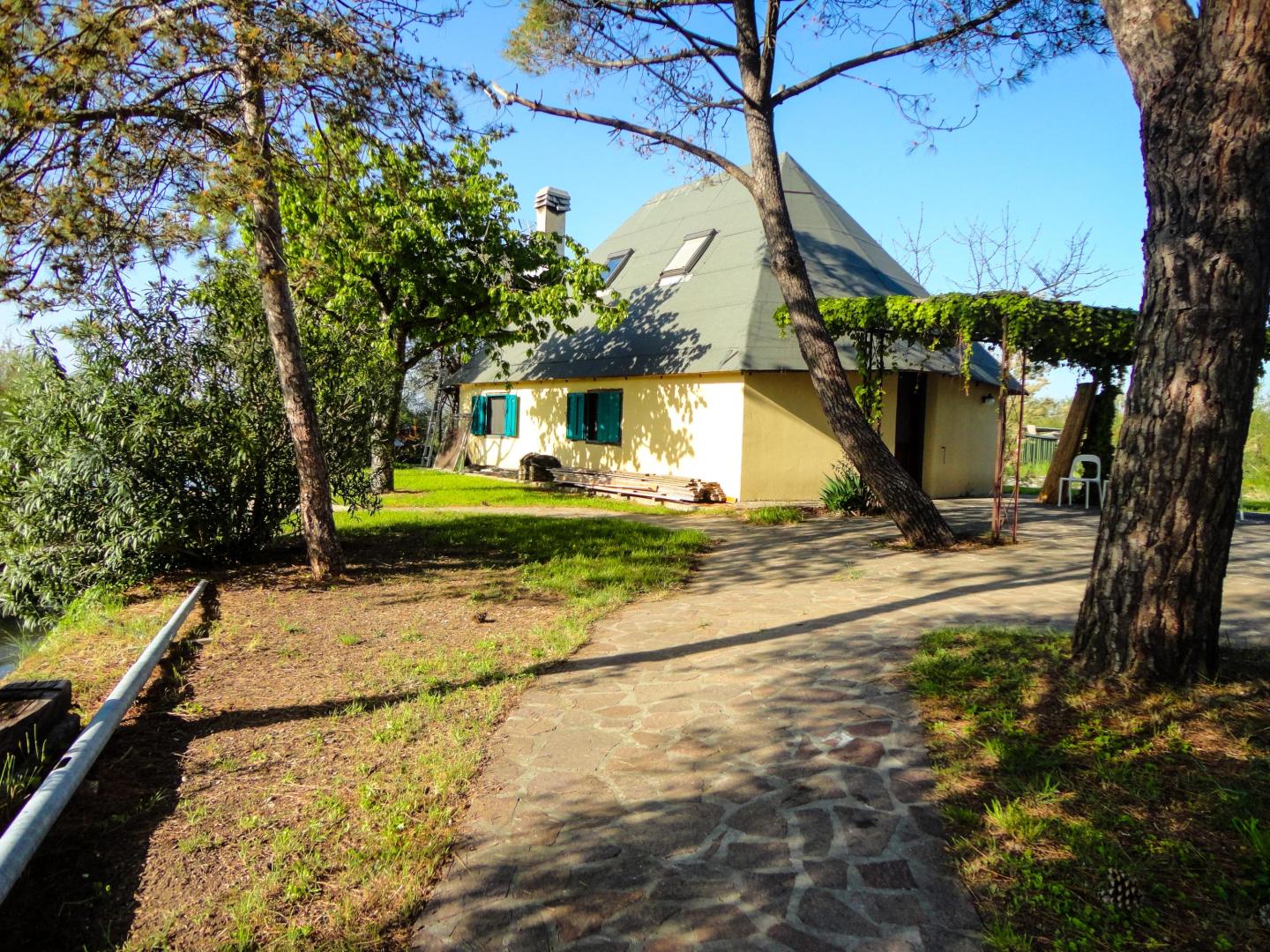 Valle Tirelli – Private island in Italy, Europe