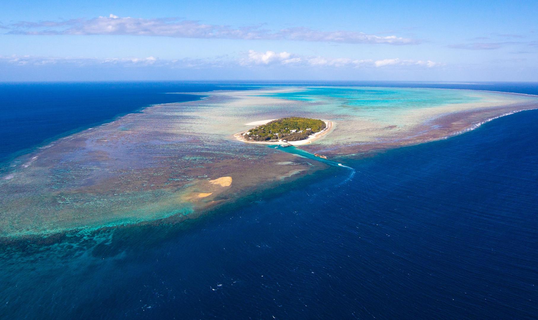 Heron Island – Private island in Australia, South Pacific