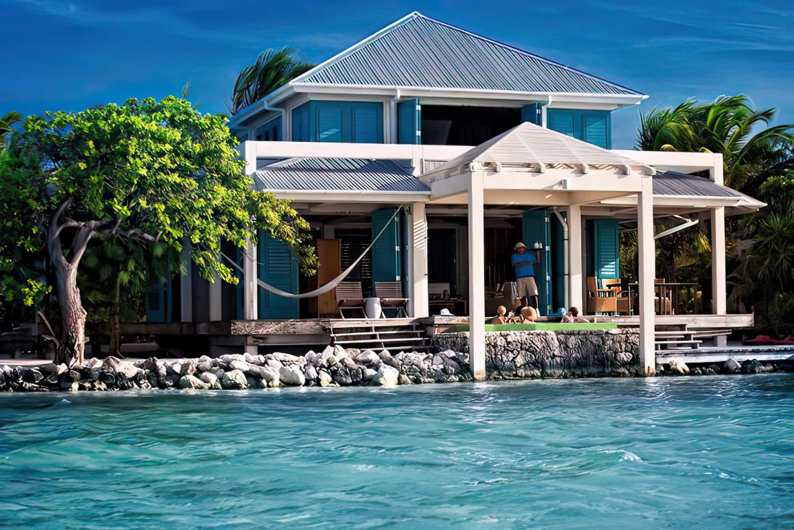Cayo Espanto – Private island in Belize, Central America