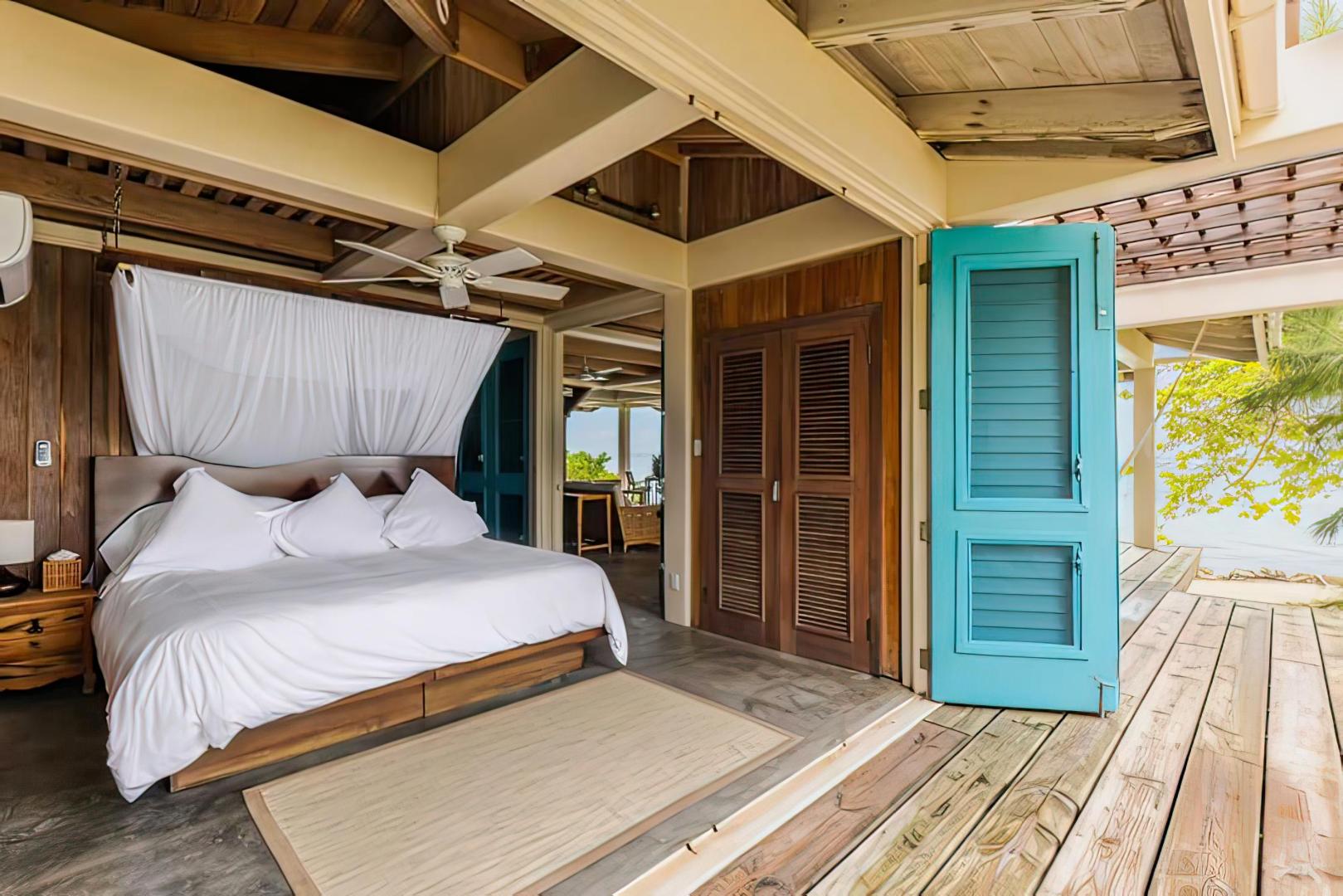 Cayo Espanto – Private island in Belize, Central America