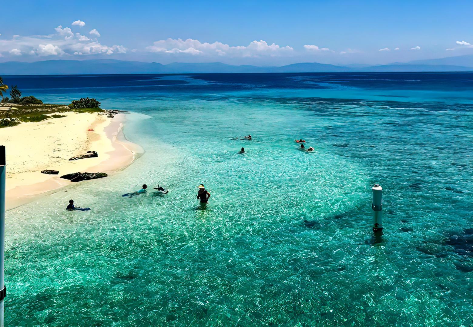 Round Cay – Private island in Honduras, Central America