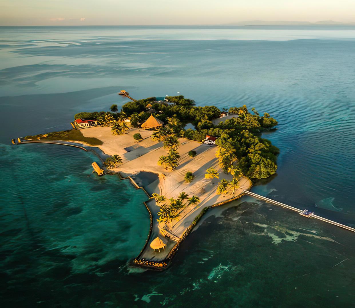 Royal Belize – Private island in Belize, Central America