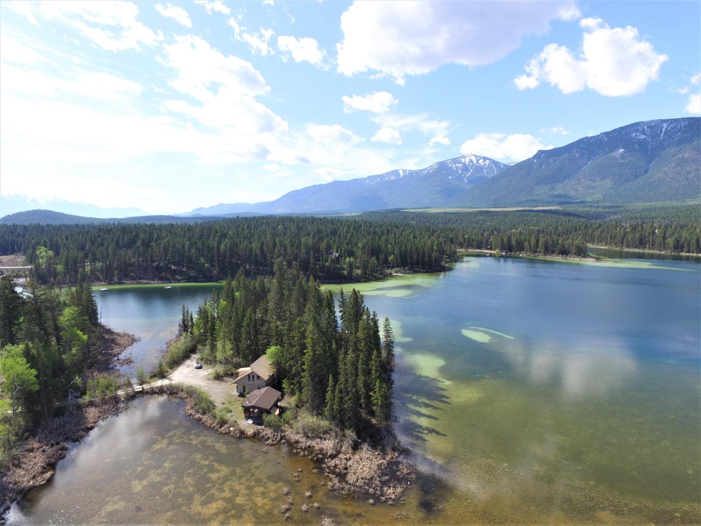 4-acre Private Island near Invermere – Private island in British Columbia, Canada