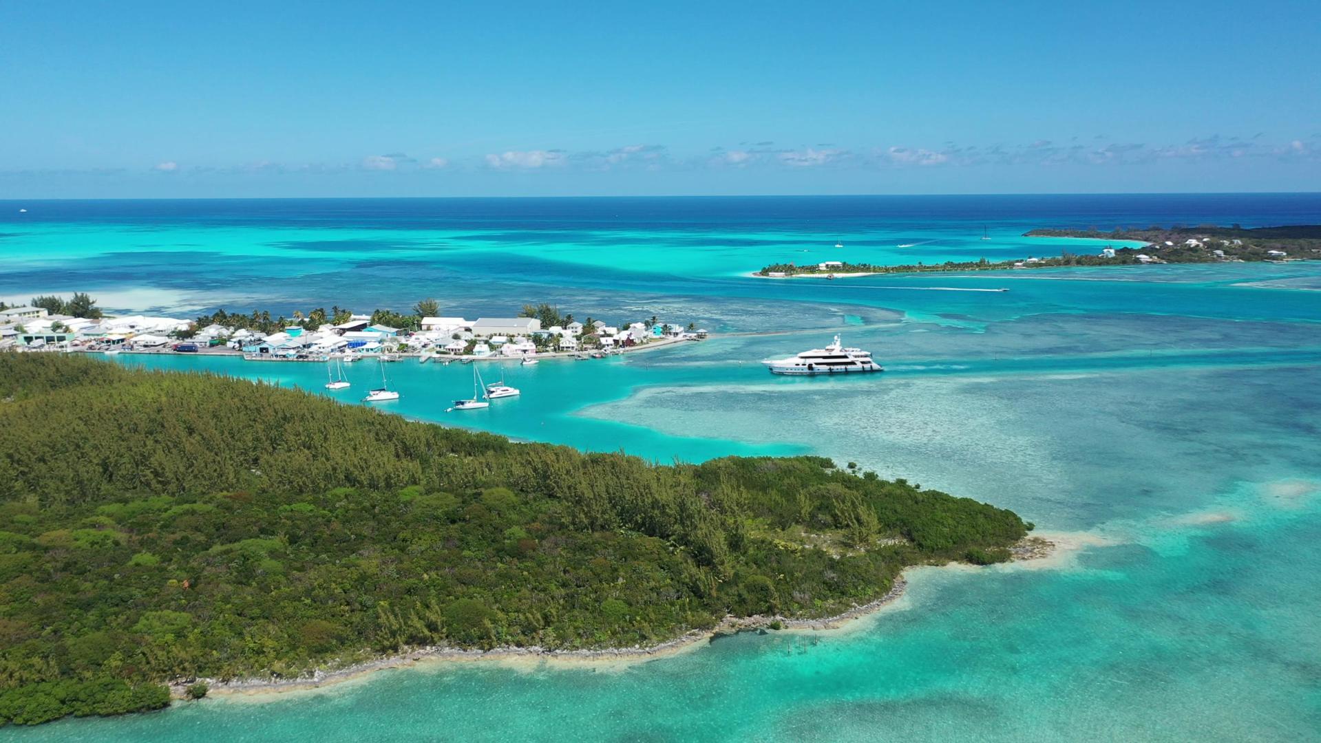 Charles Island – Private island in Bahamas, Caribbean