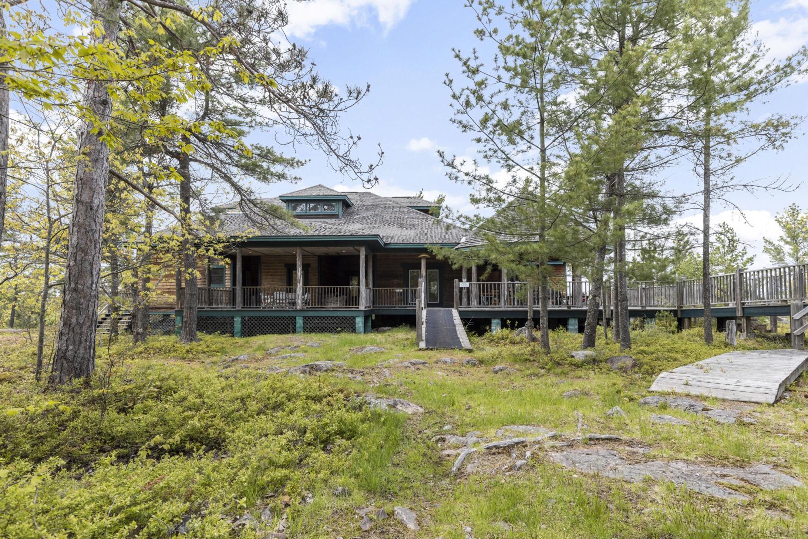 Picture Island – Private island in Ontario, Canada