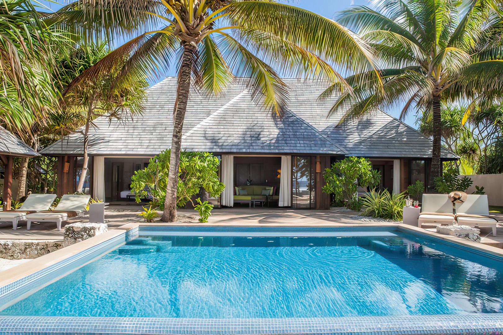 The St. Regis Bora Bora Resort – Private island in French Polynesia, South Pacific
