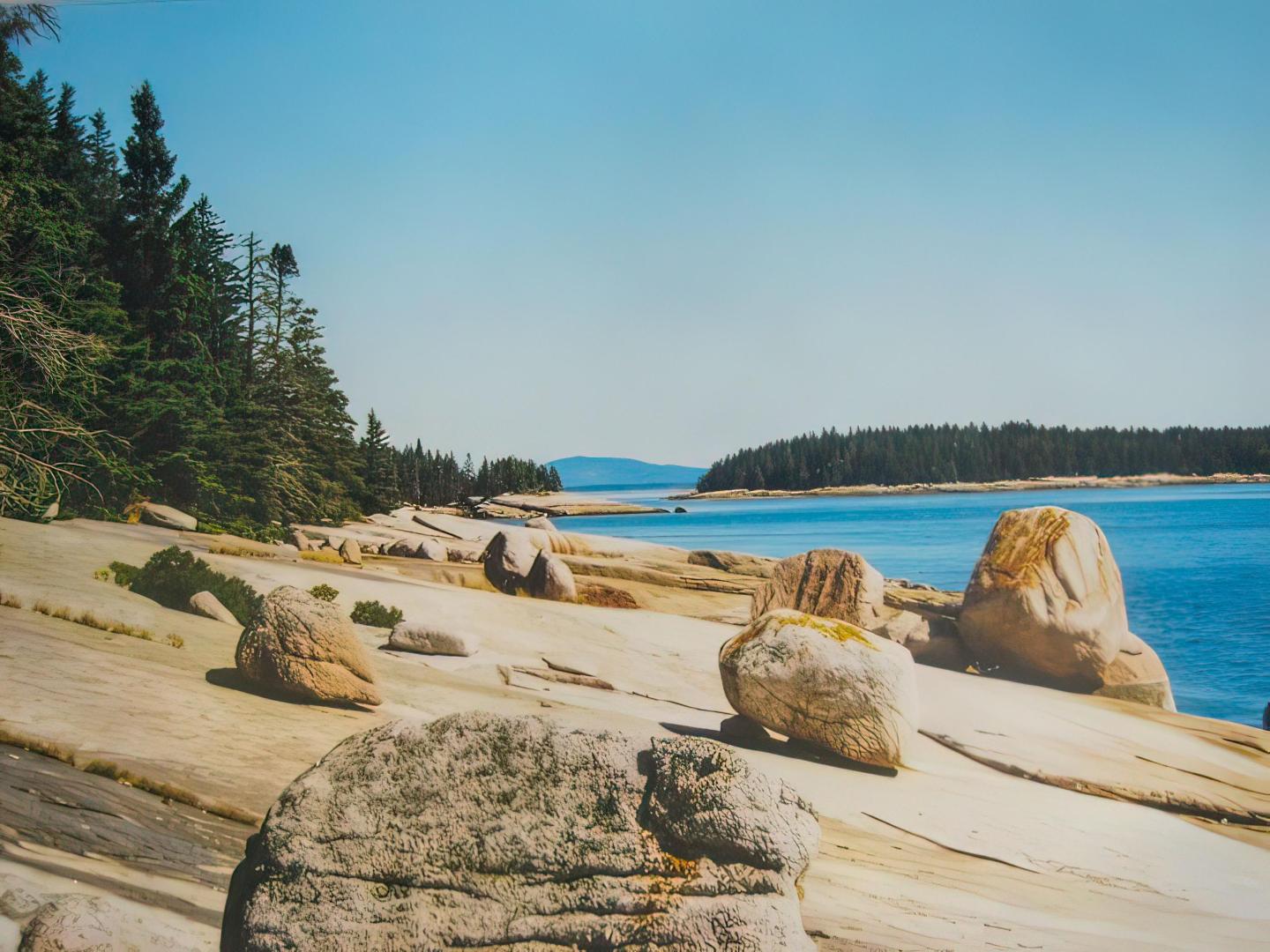Spruce Island – Private island in Maine, United States