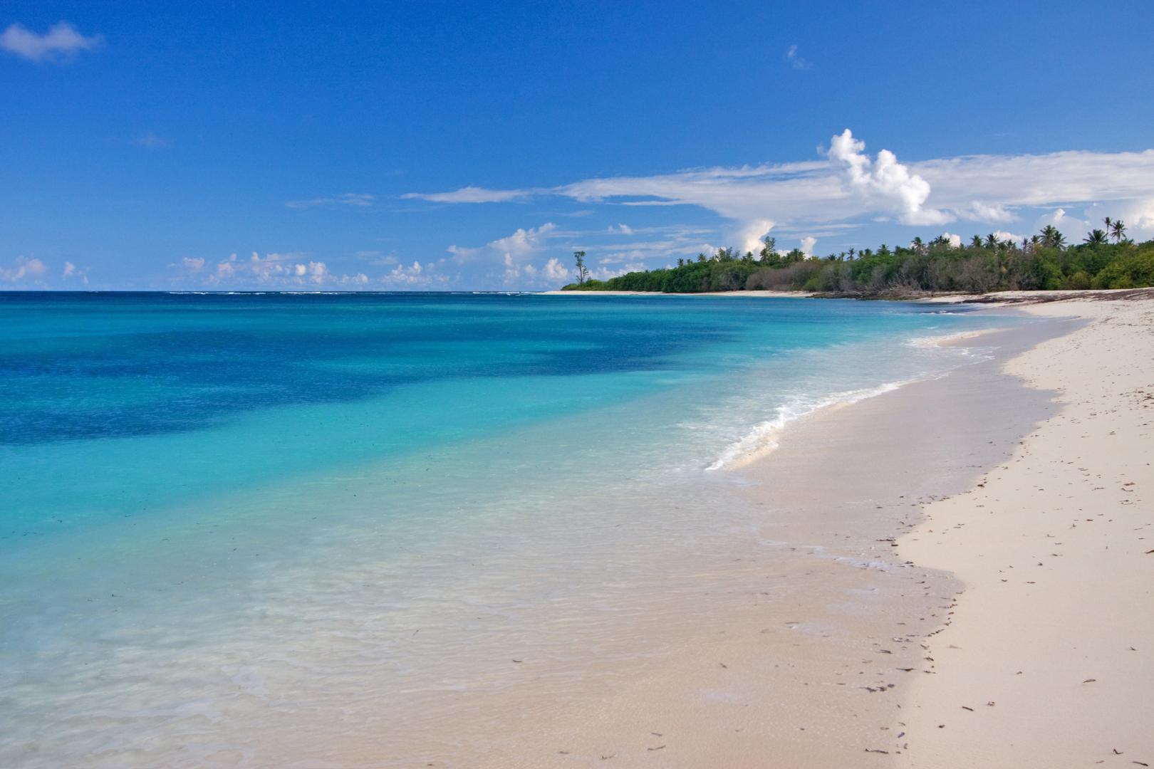 Bird Island – Private island in Seychelles, Africa