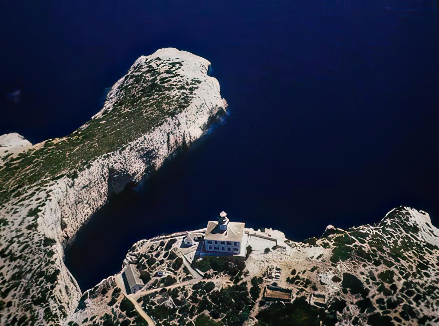 Susac Island – Private island in Croatia, Europe