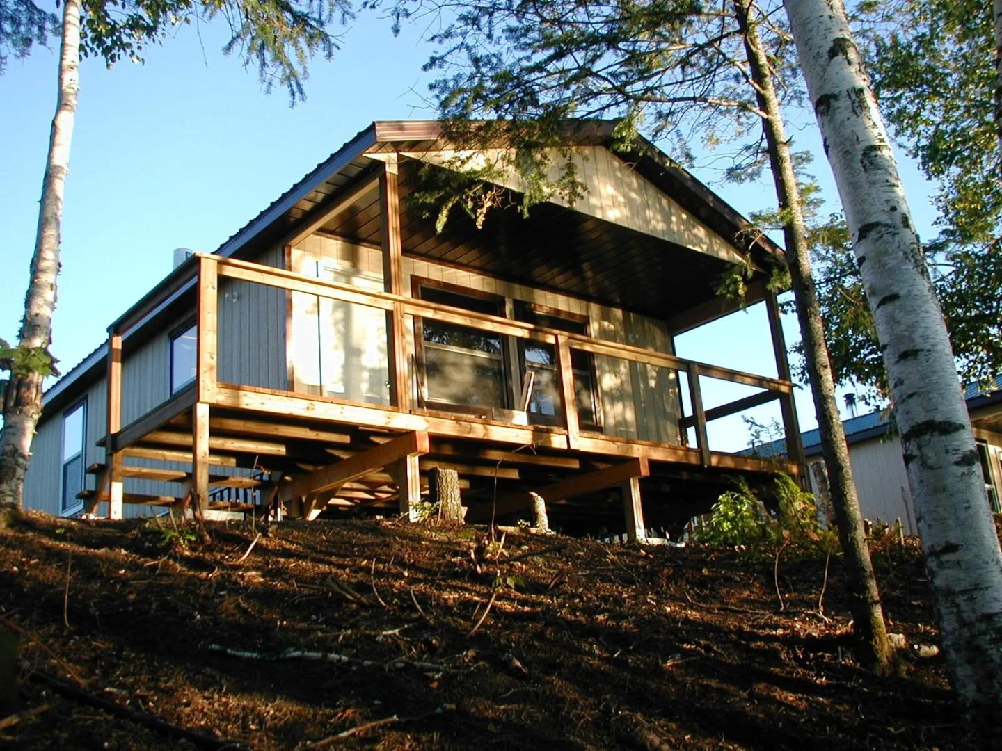 Cedar Lake Fishing  Lodge – Private island in Ontario, Canada