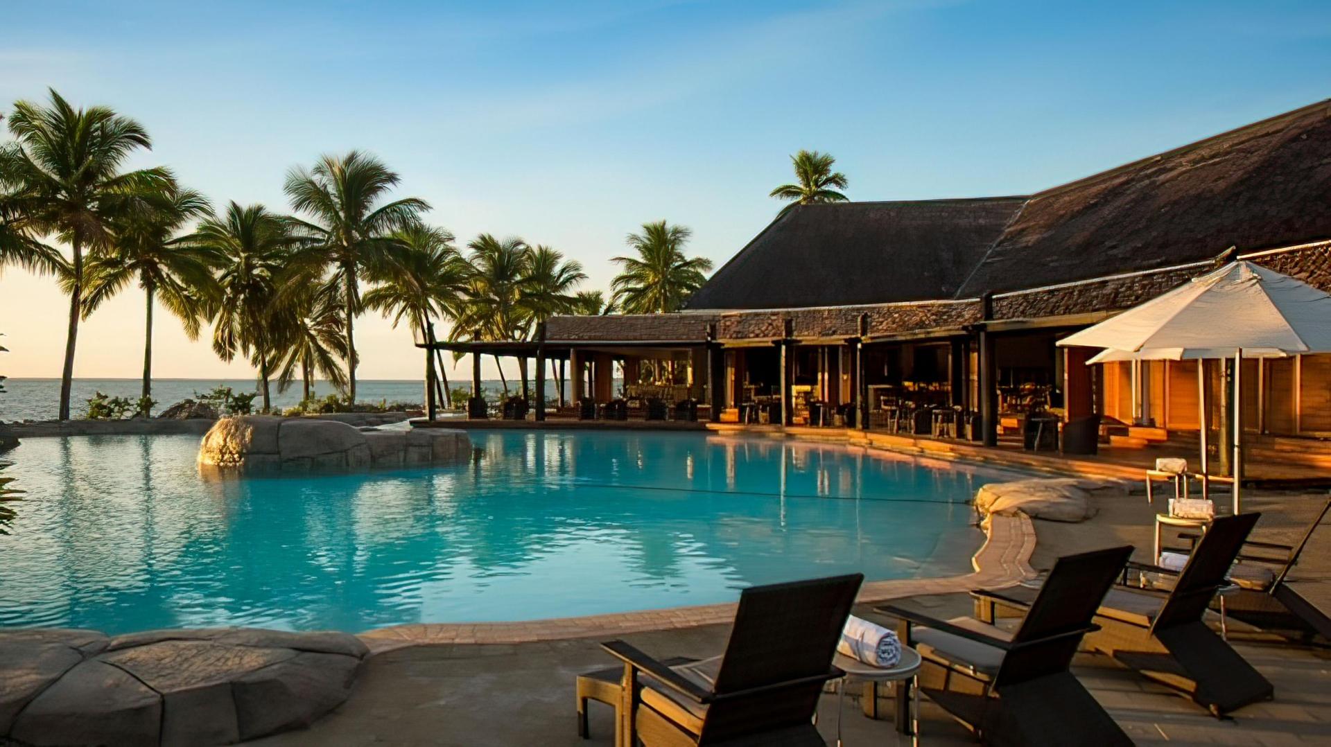 DoubleTree Resort by Hilton Hotel Sonaisali Island – Private island in Fiji, South Pacific