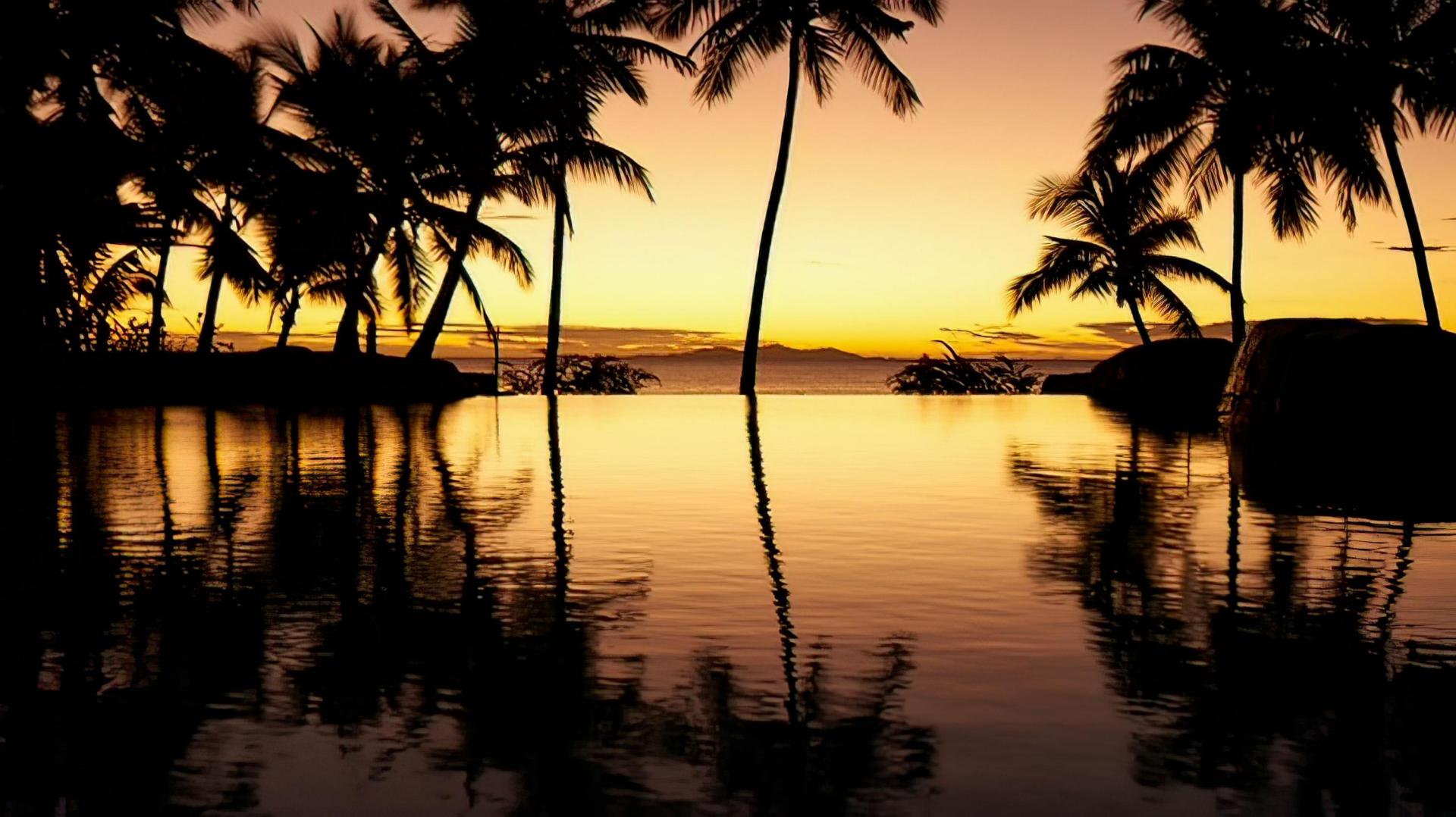 DoubleTree Resort by Hilton Hotel Sonaisali Island – Private island in Fiji, South Pacific