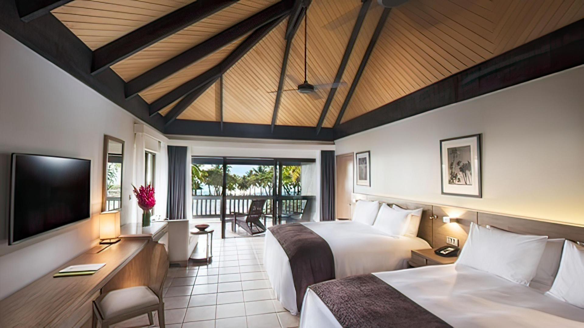 DoubleTree Resort by Hilton Hotel Sonaisali Island – Private island in Fiji, South Pacific