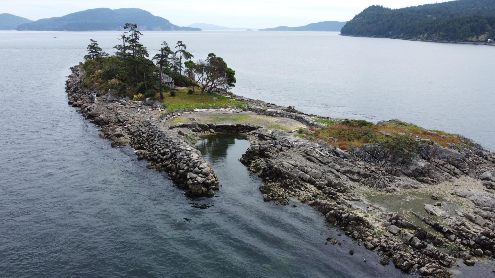 Fane Island – Private island in British Columbia, Canada