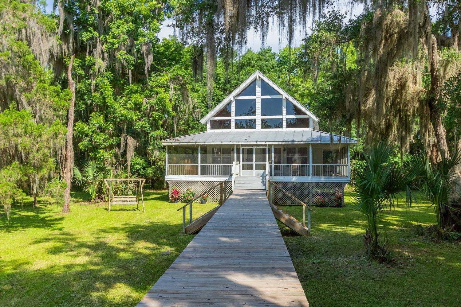 Hog Island, Florida – Private island in Florida, United States