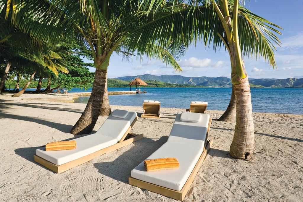 Dolphin Island – Private island in Fiji, South Pacific
