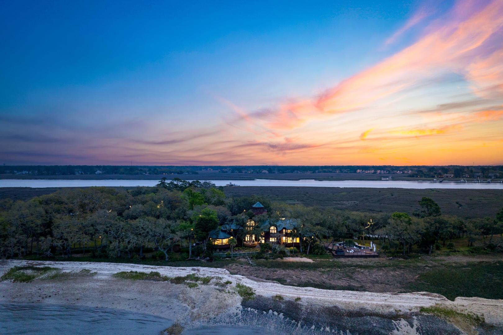 Buck Island – Private island in South Carolina, United States