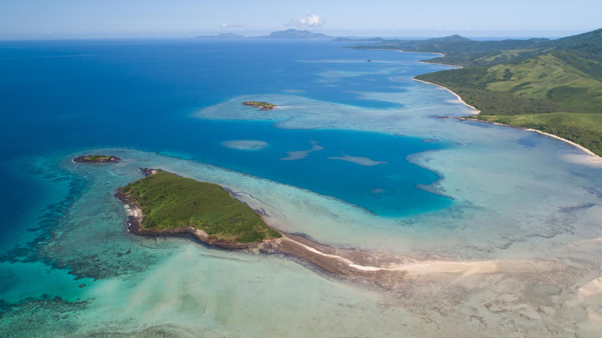 Nanuyasesara & Nanuyabuli Islands – Private island in Fiji, South Pacific