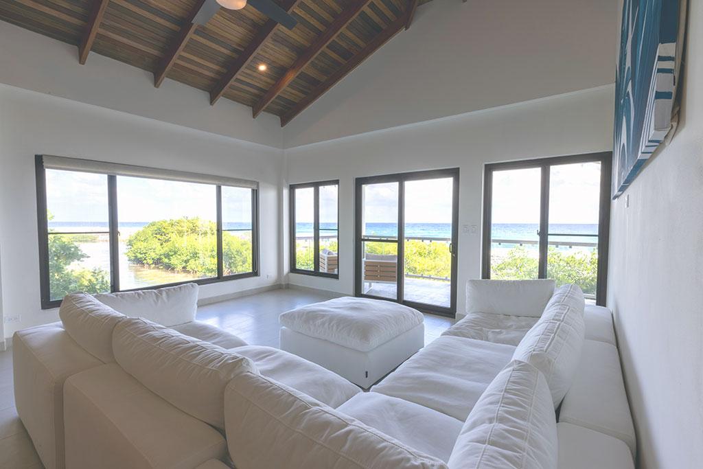 Manta Island Resort – Private island in Belize, Central America