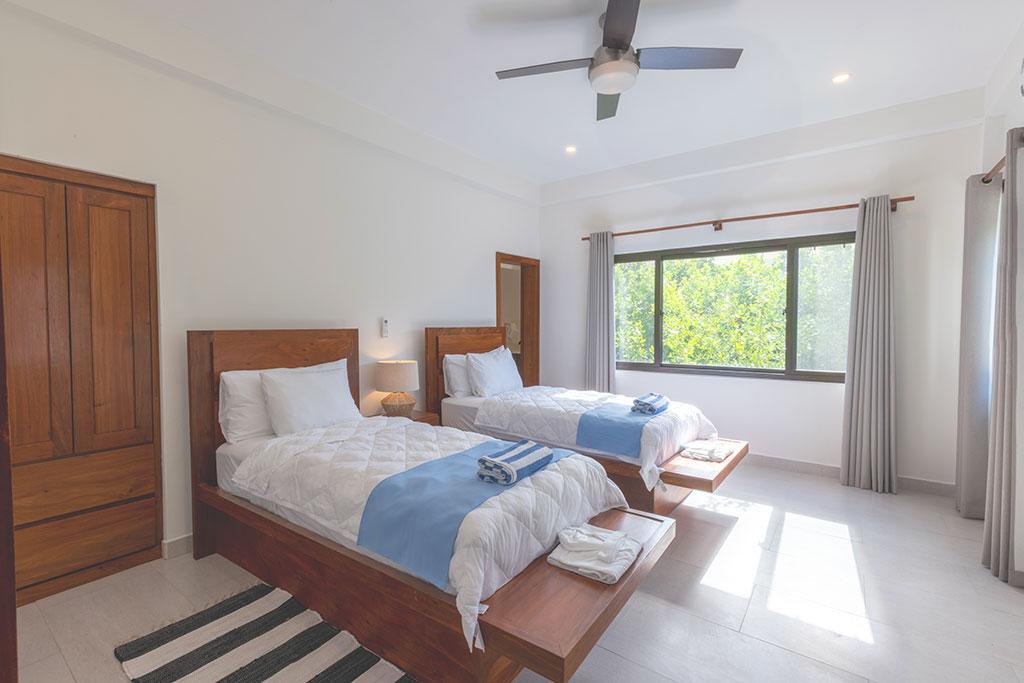 Manta Island Resort – Private island in Belize, Central America