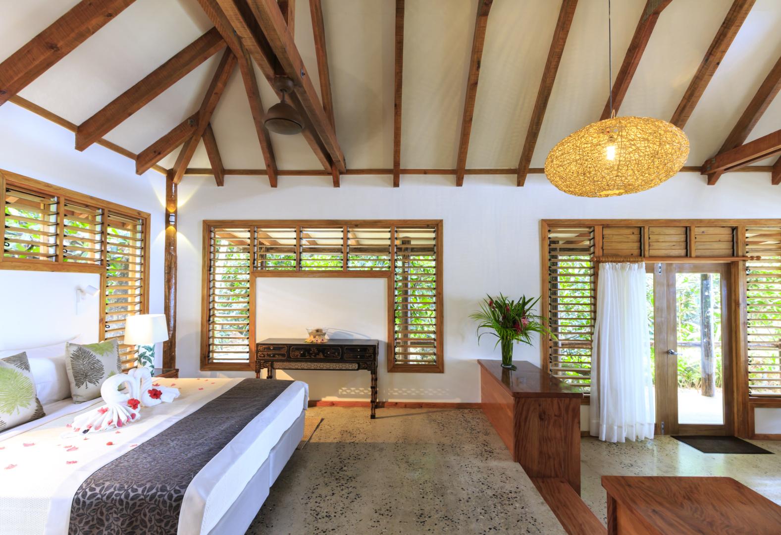 Savasi Island Resort – Private island in Fiji, South Pacific