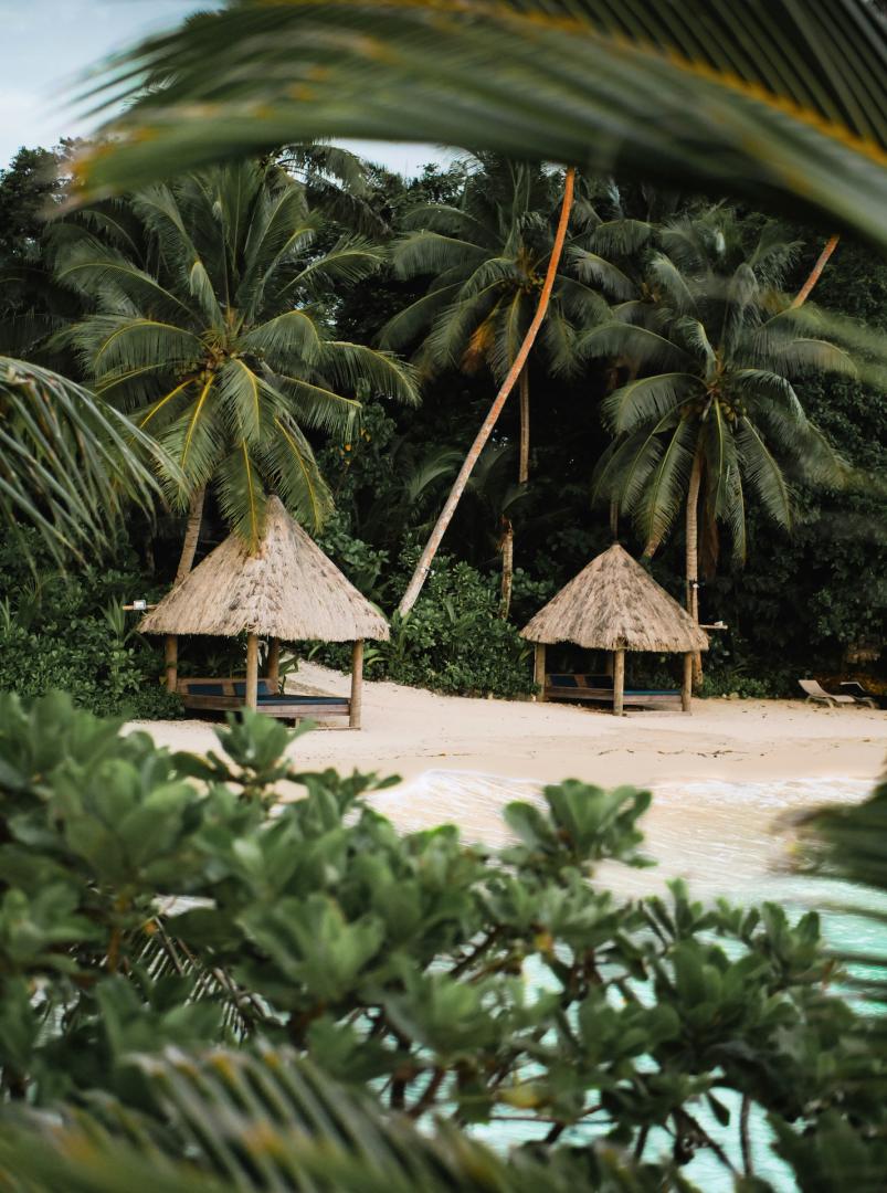 Savasi Island Resort – Private island in Fiji, South Pacific