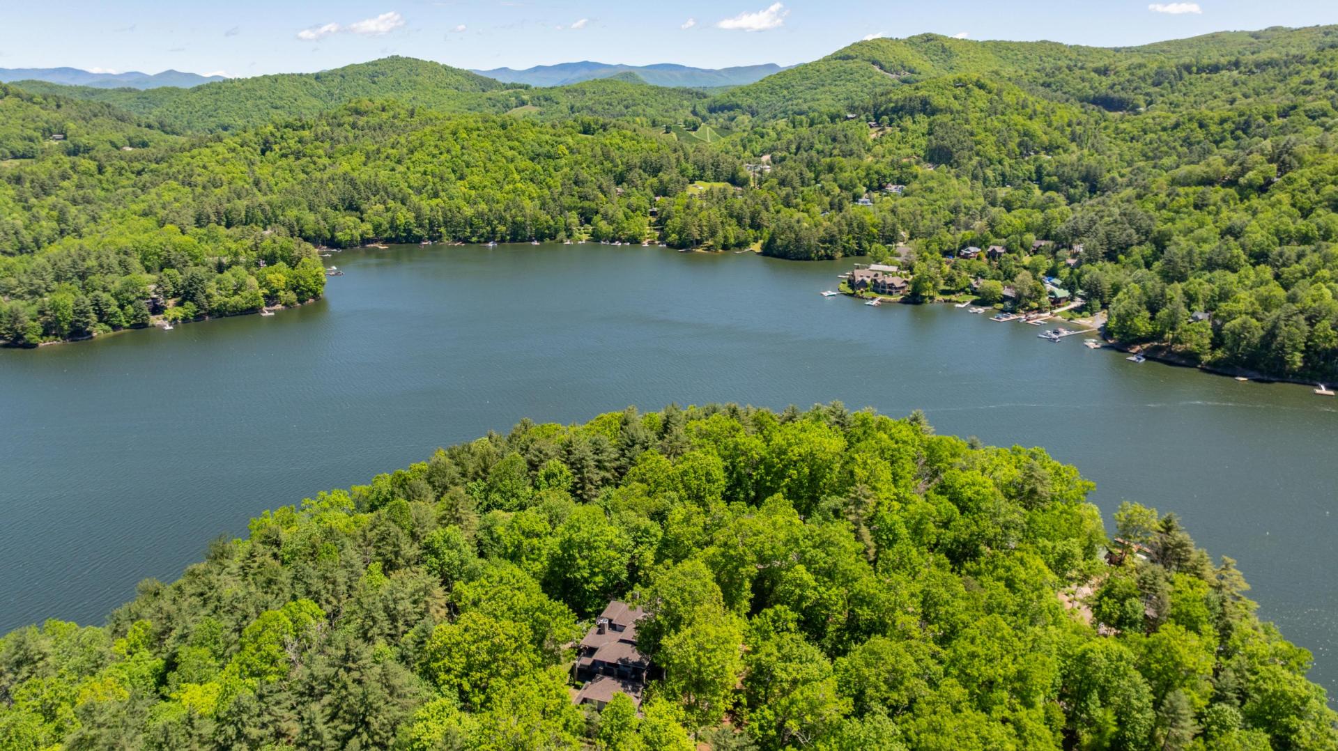 18 Buck Knob Island – Private island in North Carolina, United States