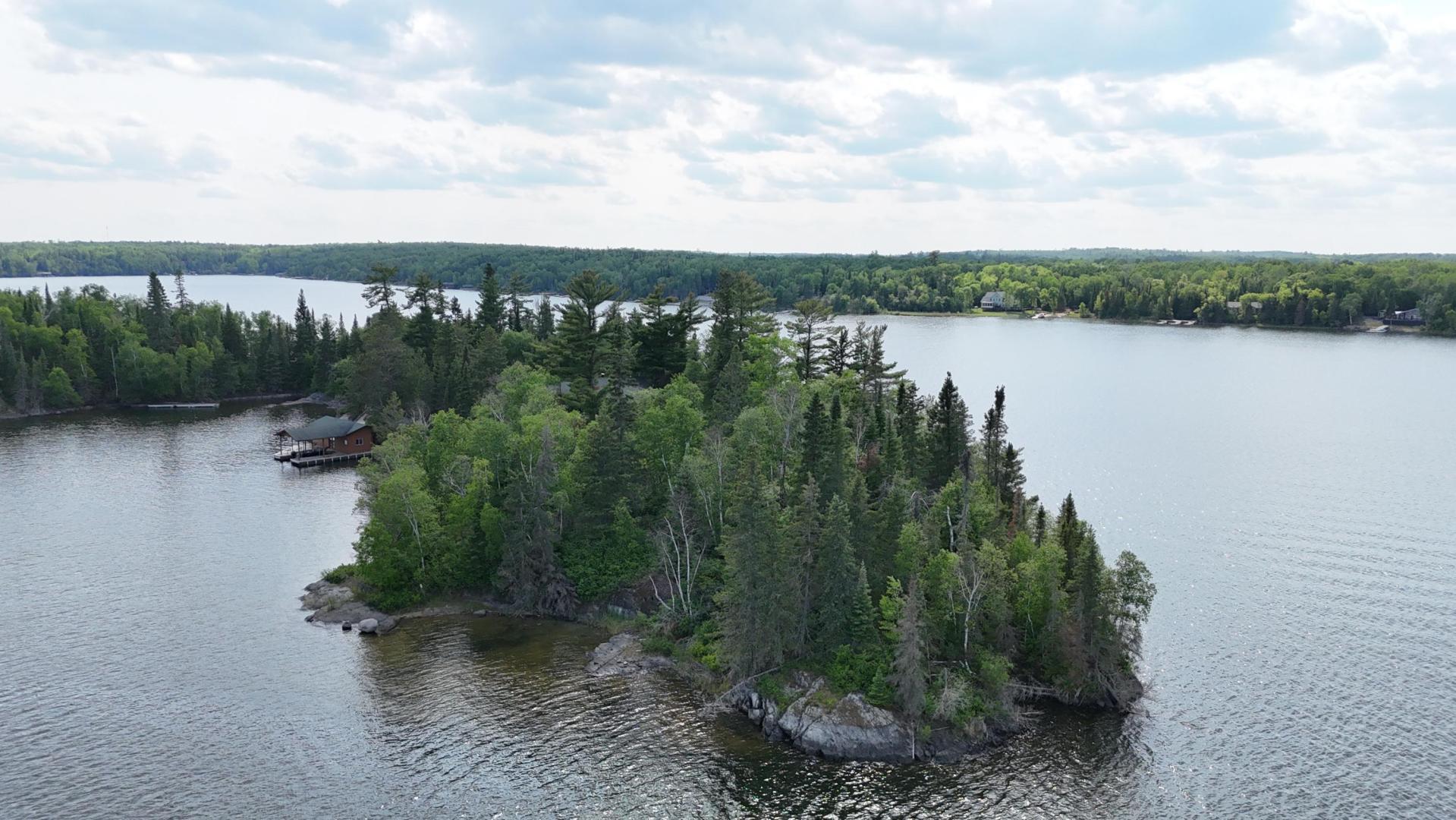 Poplar Bay Island Lake of the Woods – Private island in Northern Ontario, Ontario, Canada
