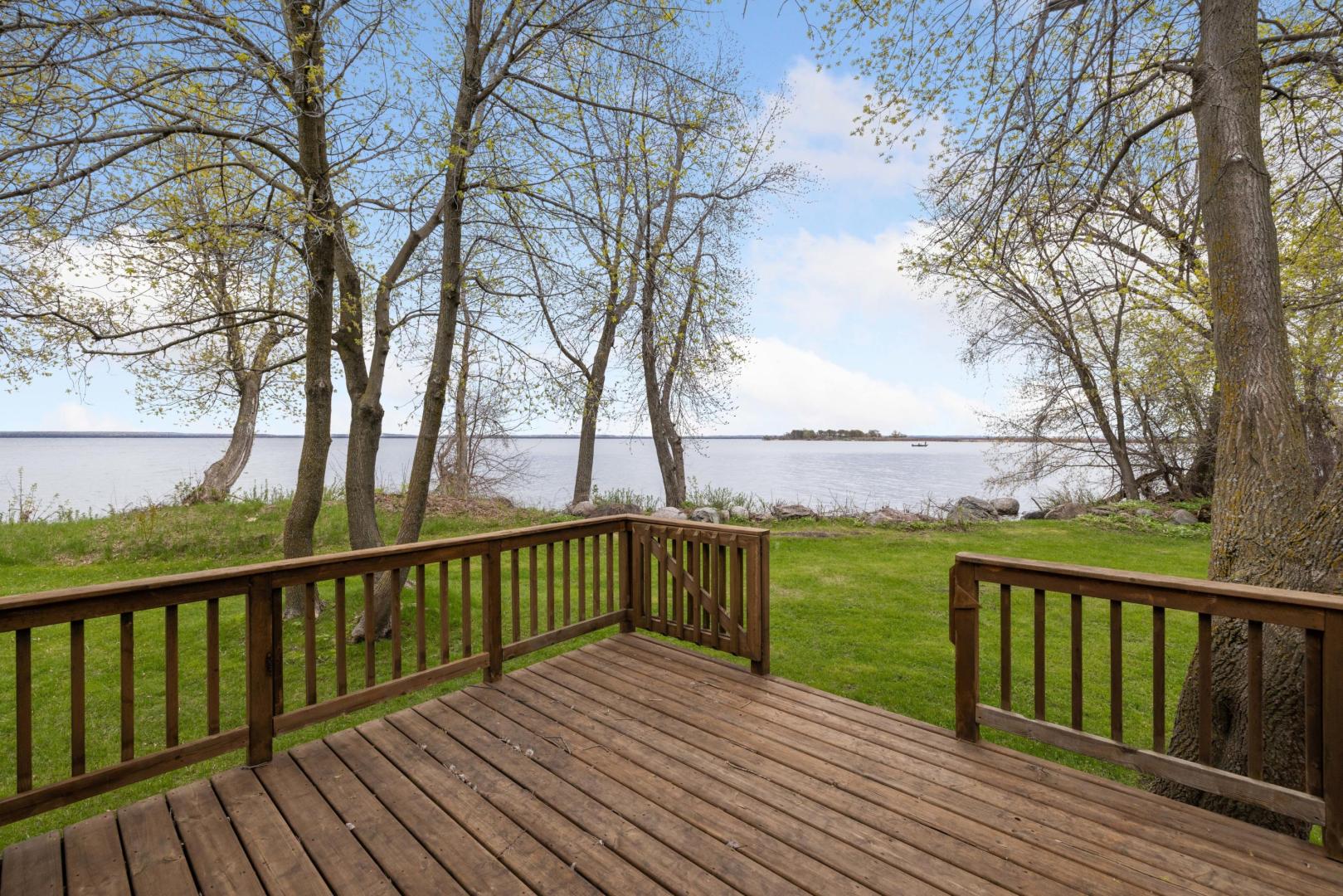Pelican Island – Private island in Minnesota, United States