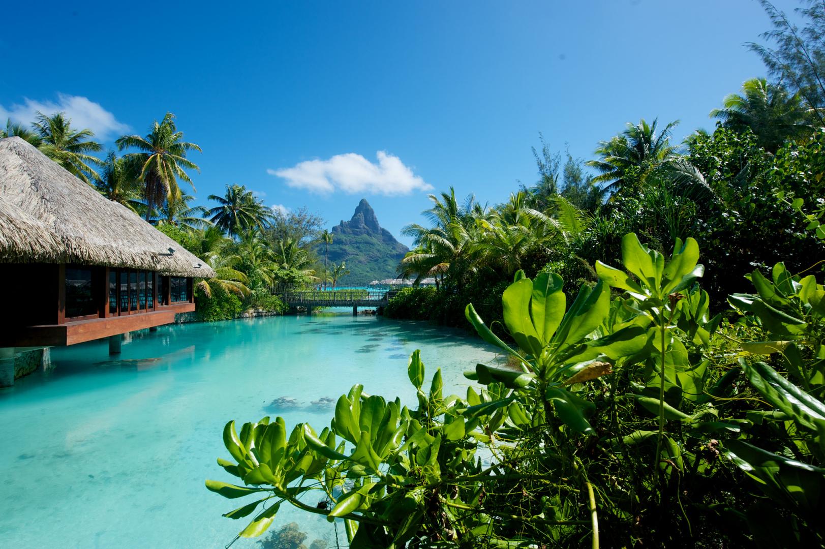 InterContinental Bora Bora Resort & Thalasso Spa – Private island in French Polynesia, South Pacific