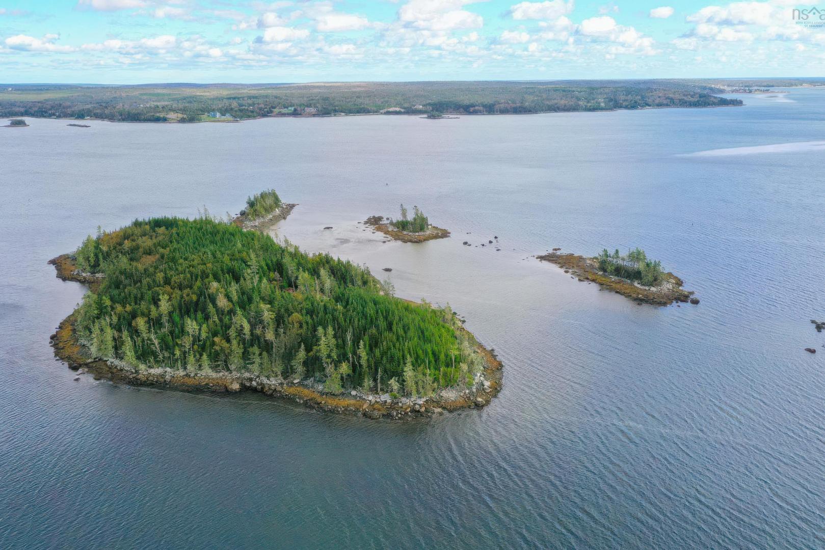 Brown Islands – Private island in Nova Scotia, Canada