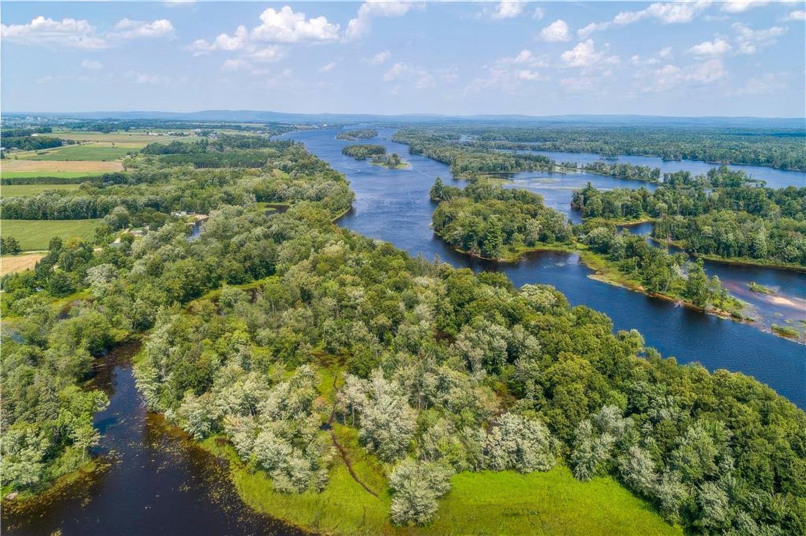 Butternut Island – Private island in Eastern Ontario, Ontario, Canada